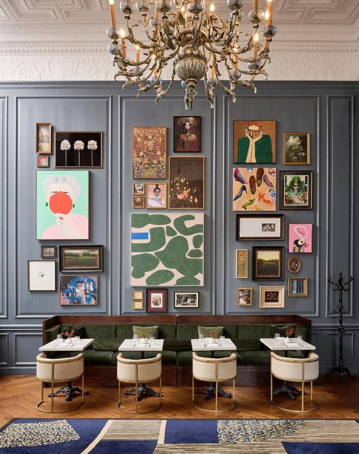 Drake Hotel — photo 10