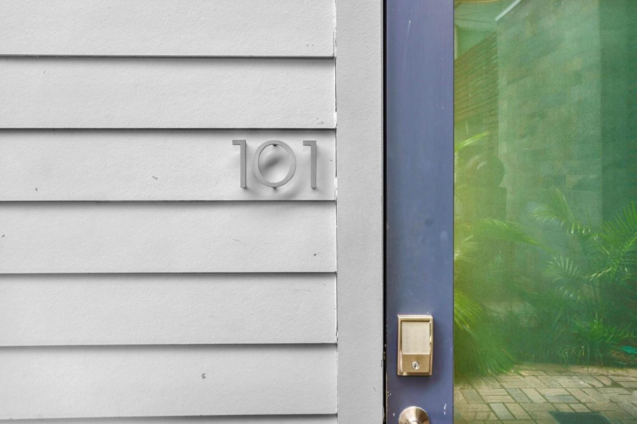 The Moon Bywater — photo 9