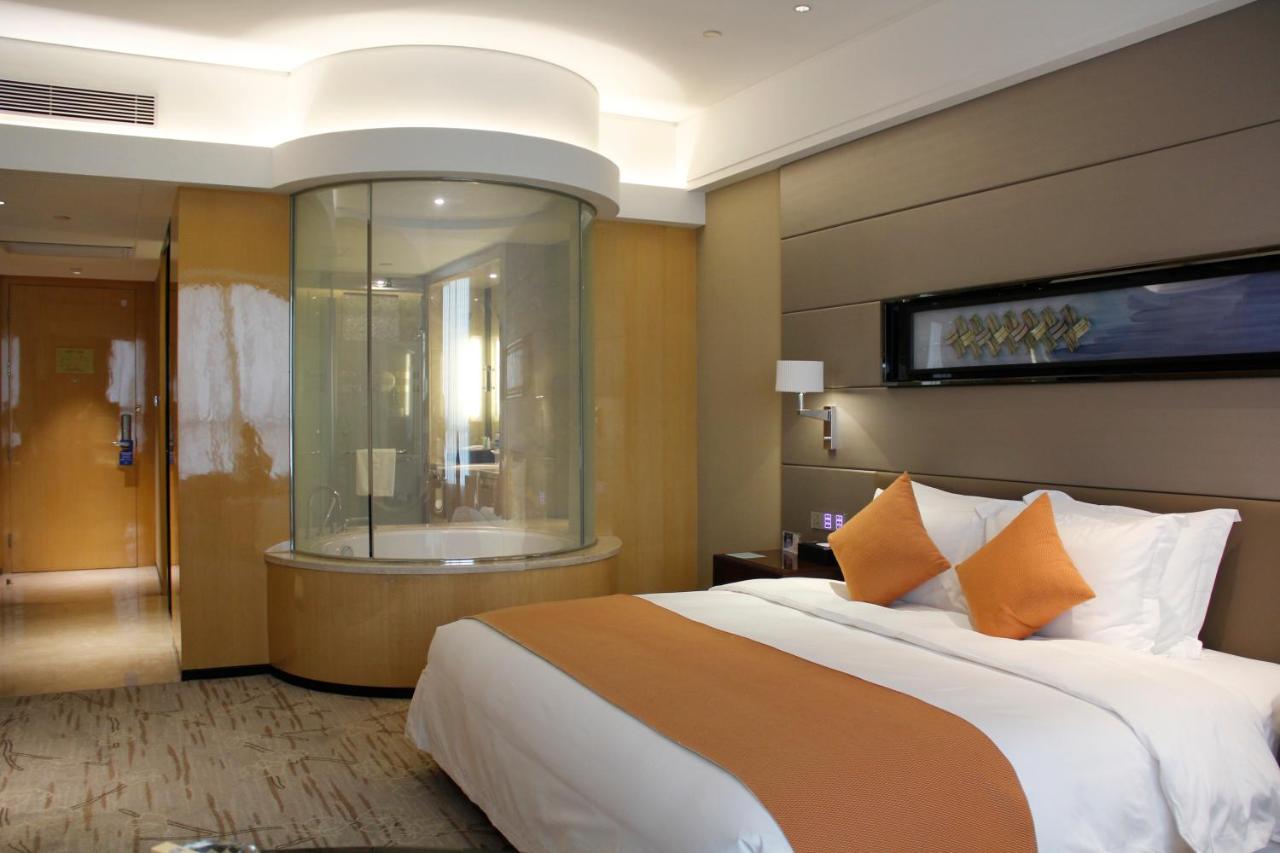 Hotel Nikko Guangzhou - Complimentary shuttle service for concert event Baoneng&Olympic photo