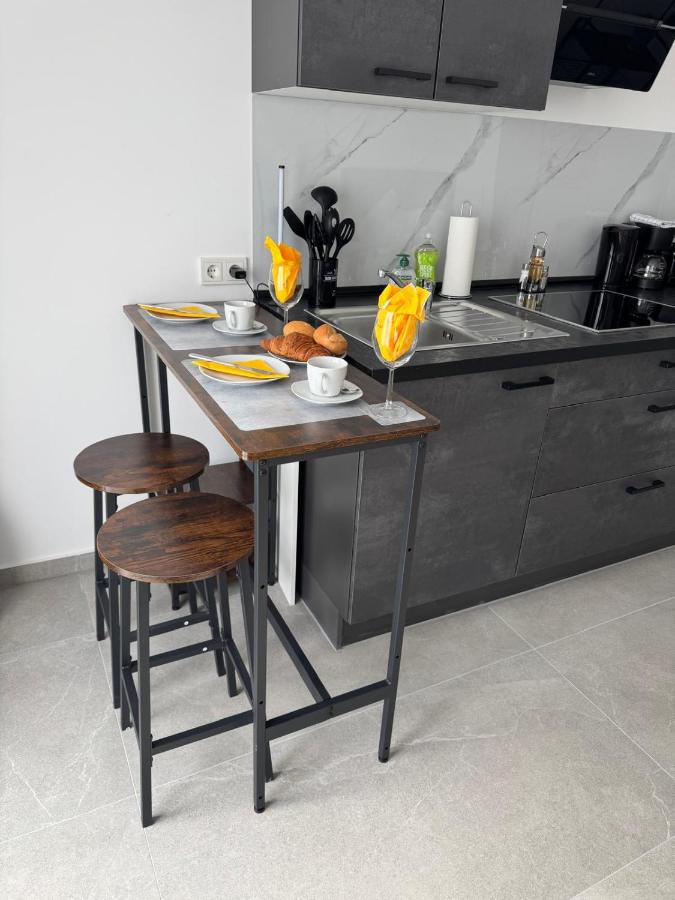 PiCassO - Modernes Apartment mit Balkon Nähe City & DOM -
