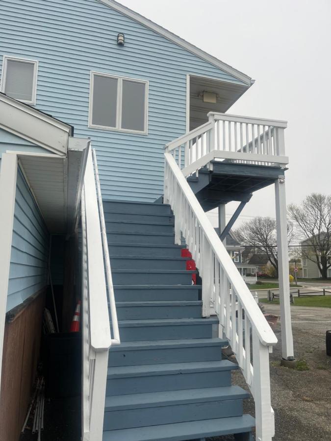 Inn Between the Beaches & Villager — photo 21