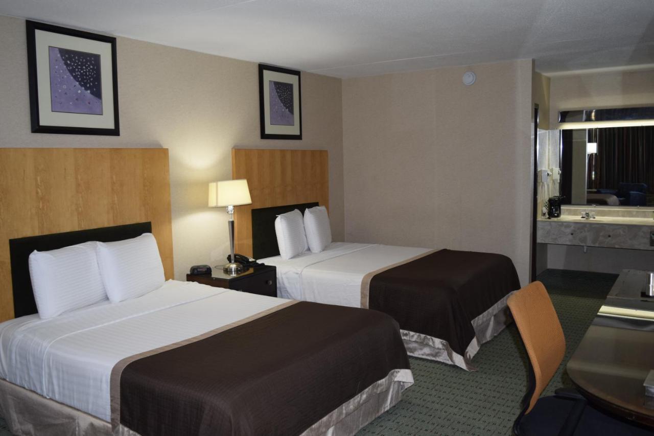 Landmark Inn — photo 21