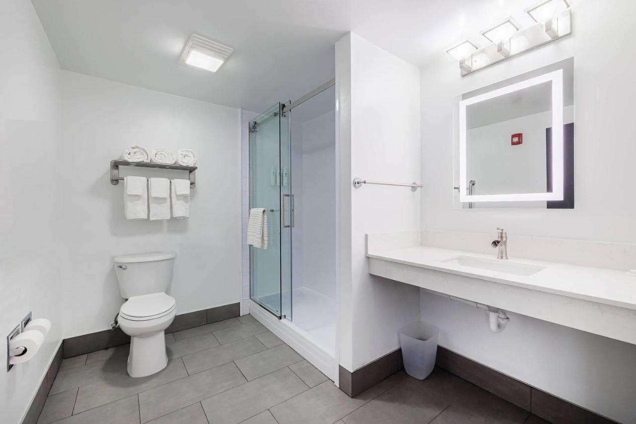 Hotel — photo 14