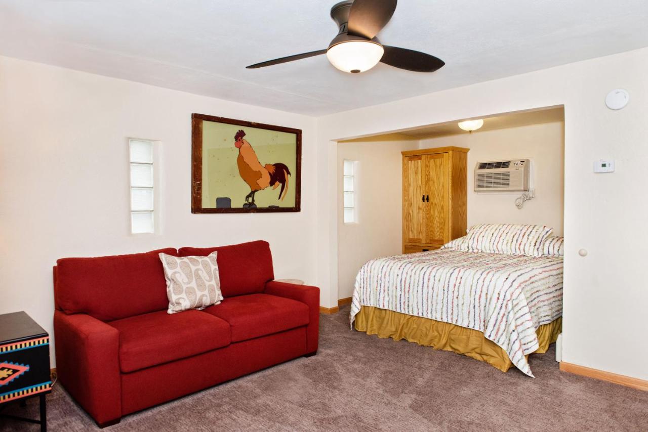 Redwing Motel — photo 9