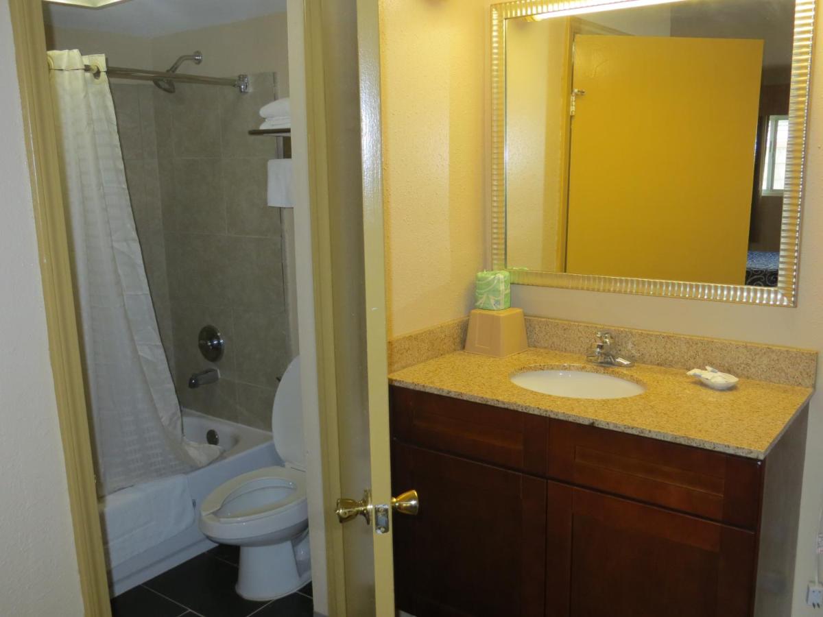 Astro Best Inn — photo 8