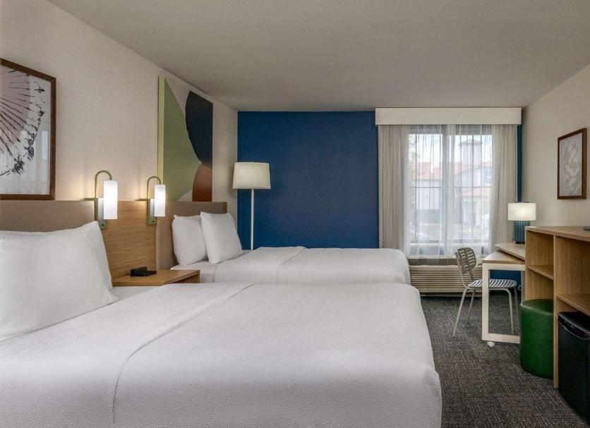Image: Spark By Hilton Louisville Airport
