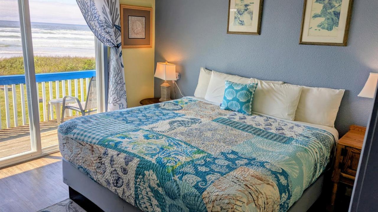 Silver Surf Motel — photo 16