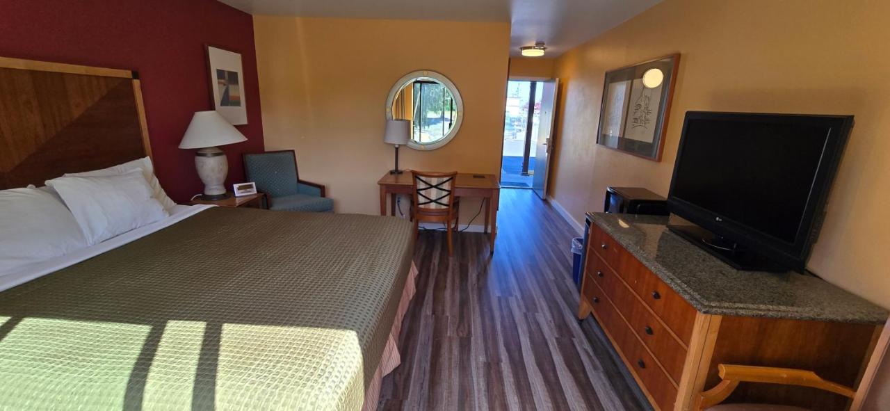 Olympic View Inn — photo 20