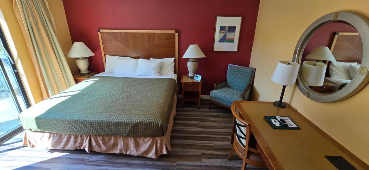 Olympic View Inn — photo 23