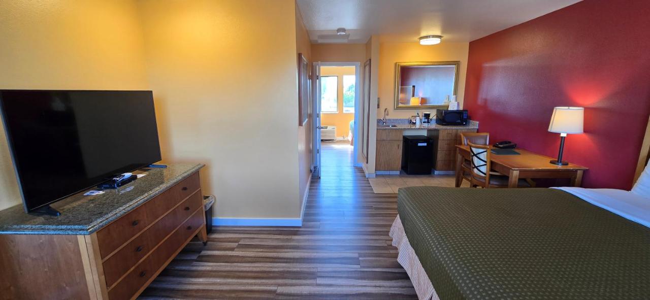 Olympic View Inn — photo 18