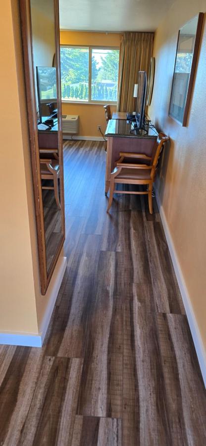 Olympic View Inn — photo 9