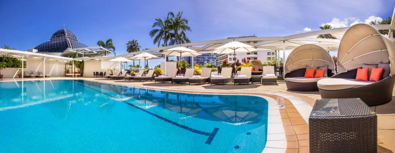 Rooftop swimming pool: Pullman Reef Hotel Casino