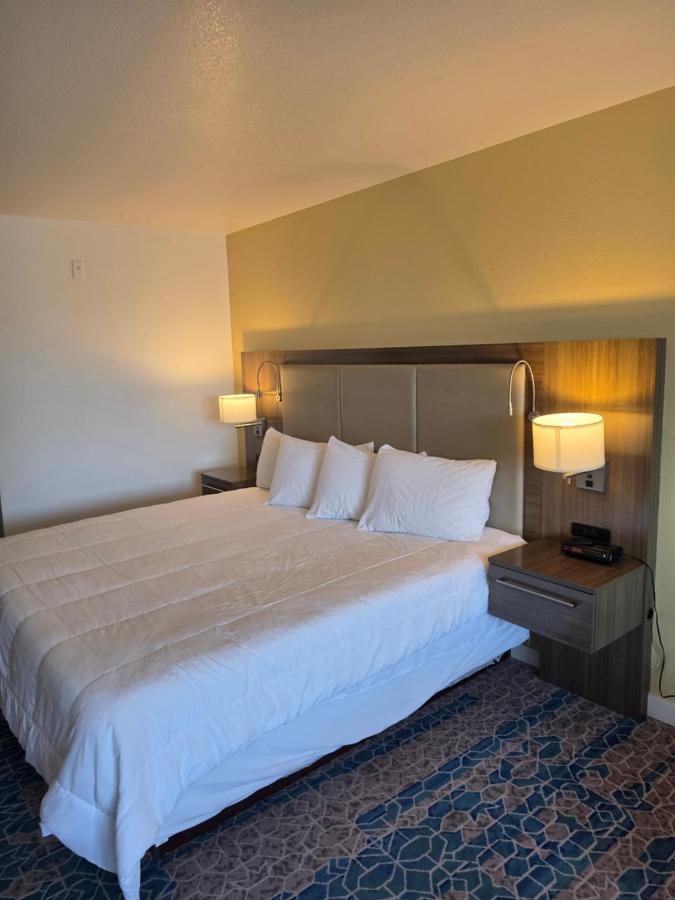 Omak Inn — photo 13