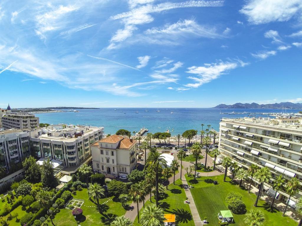 Hotel, plaża: Studio Croisette Cannes