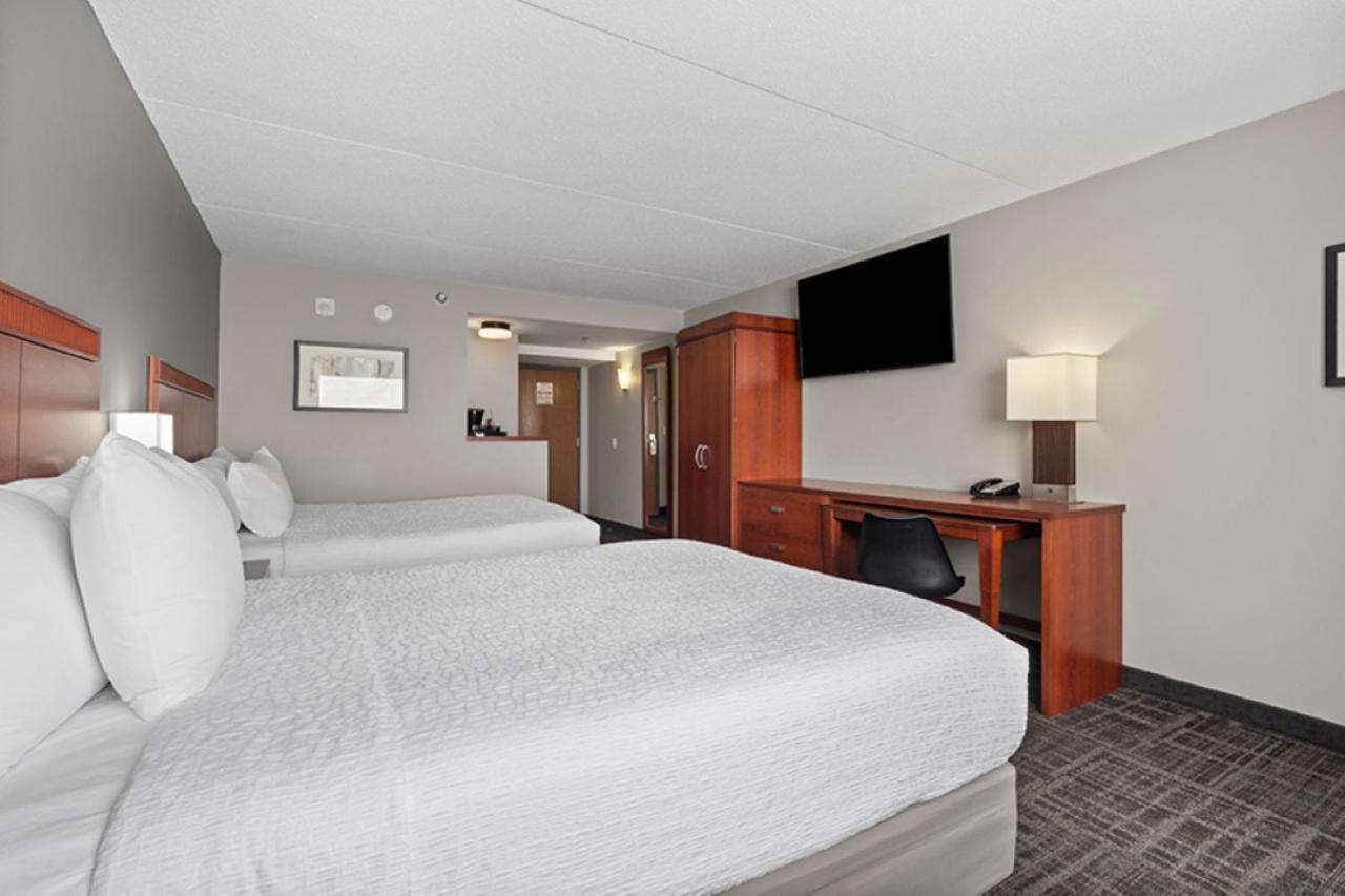 Canad Inns Destination Center Grand Forks — photo 14