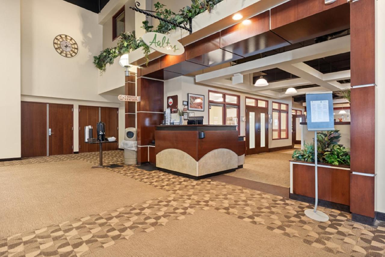 Canad Inns Destination Center Grand Forks — photo 17