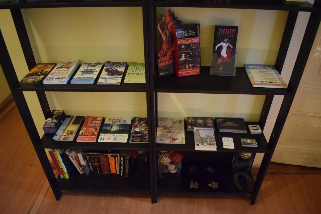 Hostal MiMi Las Ramblas - 4