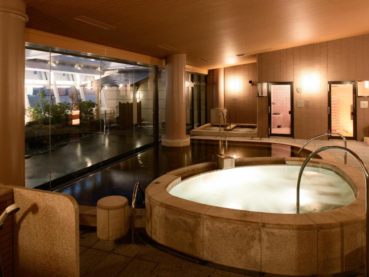 City Plaza Osaka - 4