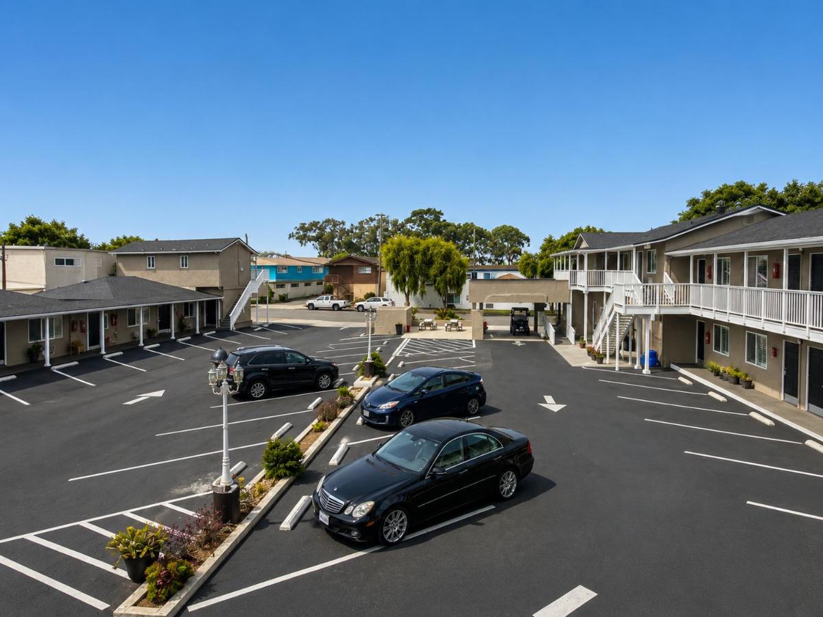 Rockview Inn and Suites - Morro Bay CA — photo 5