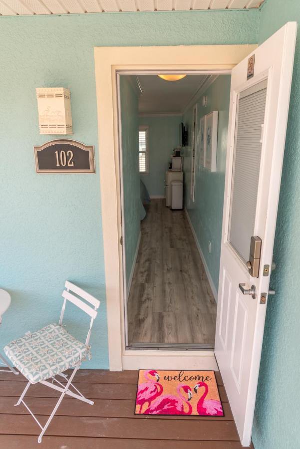 Flamingo Bayside Suites — photo 10