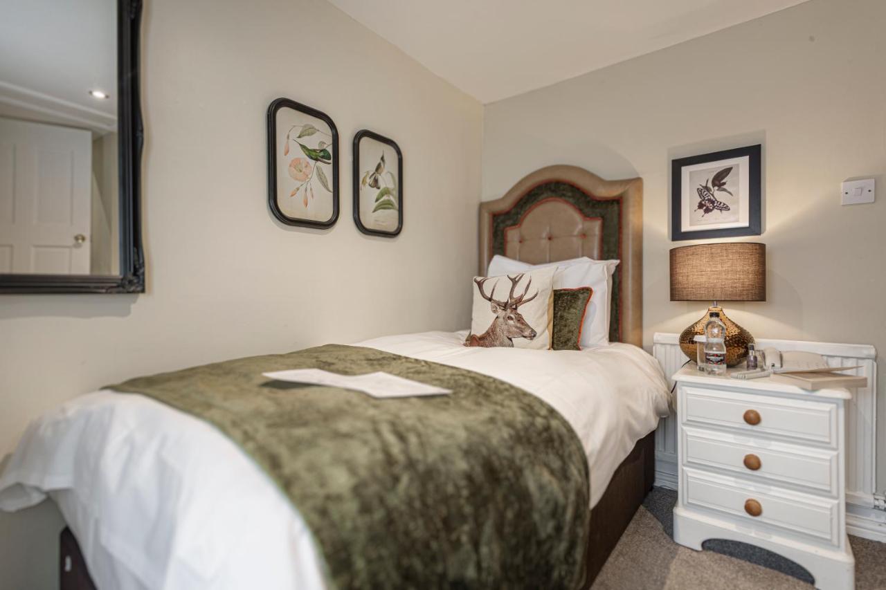 Classic Single Room