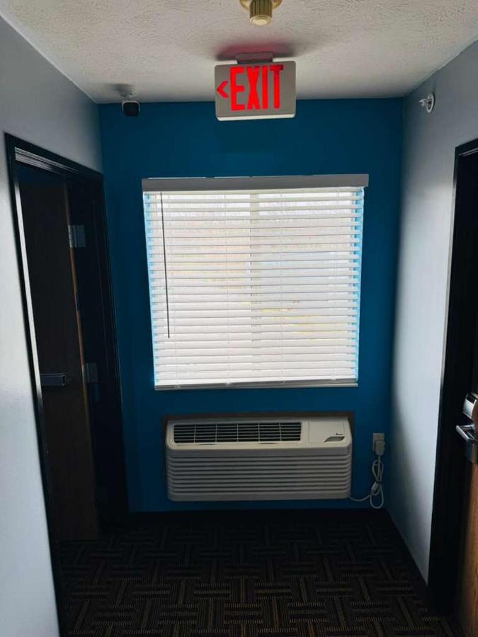 Super Star Inn & Suite Crete — photo 15