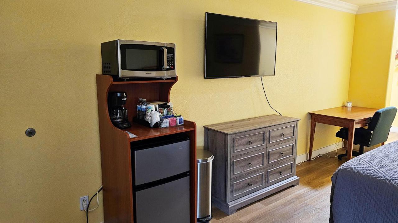 Magnuson Hotel Blythe — photo 13