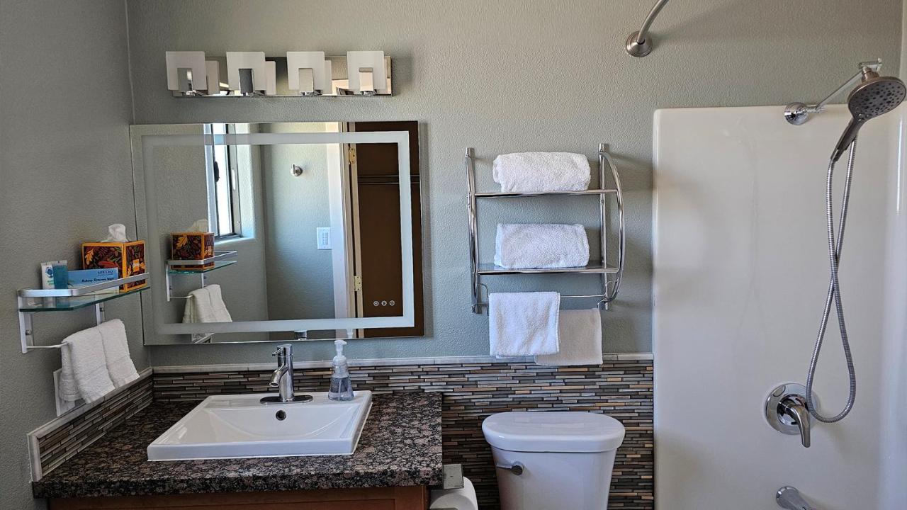 Magnuson Hotel Blythe — photo 3