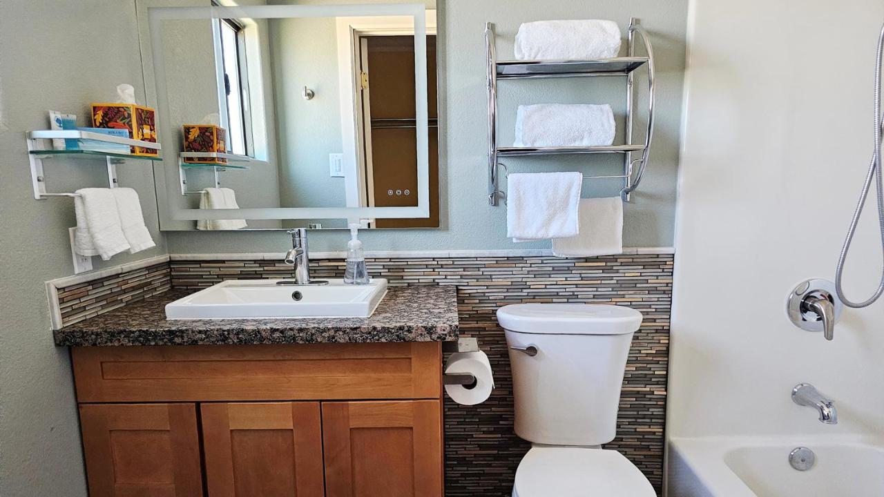 Magnuson Hotel Blythe — photo 15