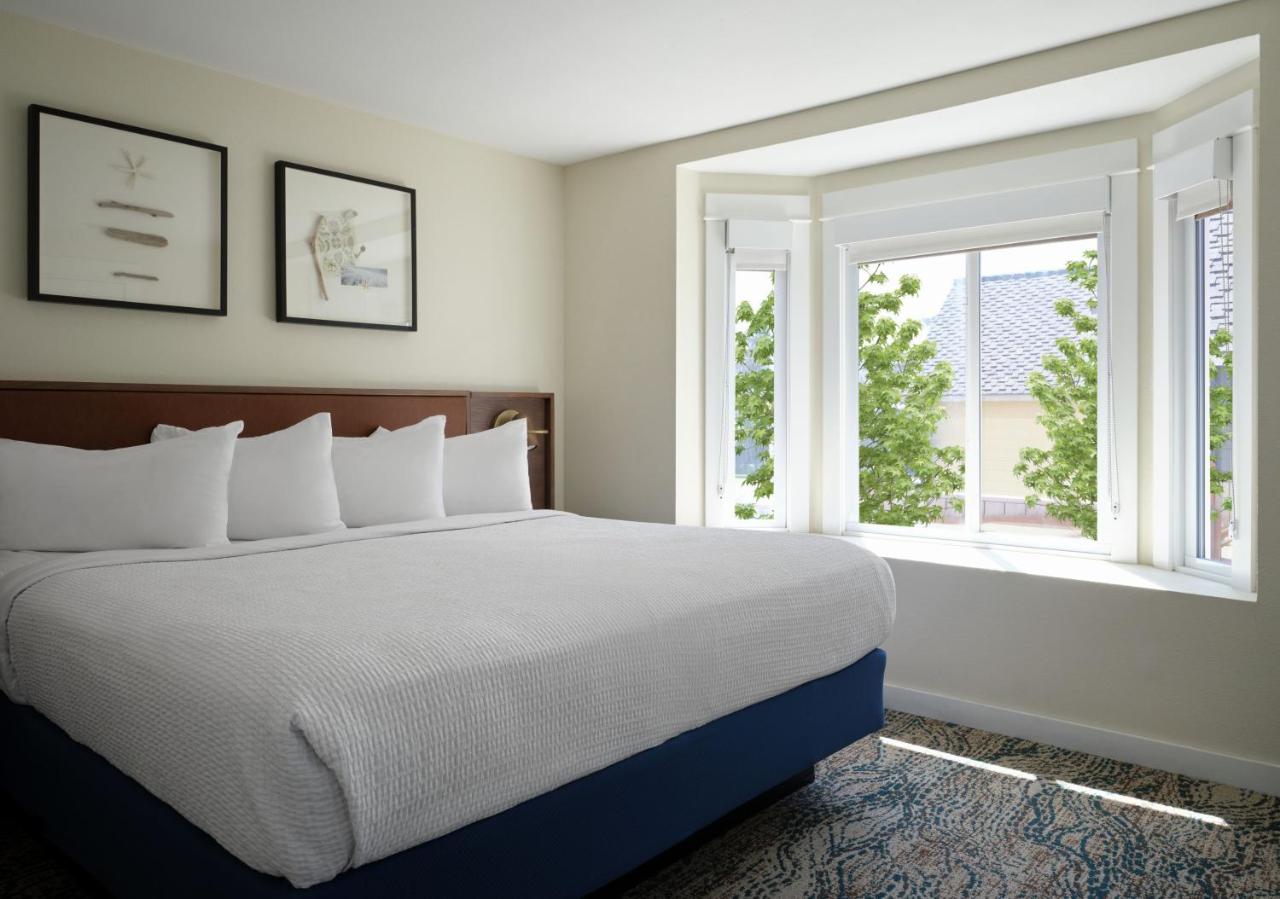 Starfish Manor Oceanfront Hotel — photo 15