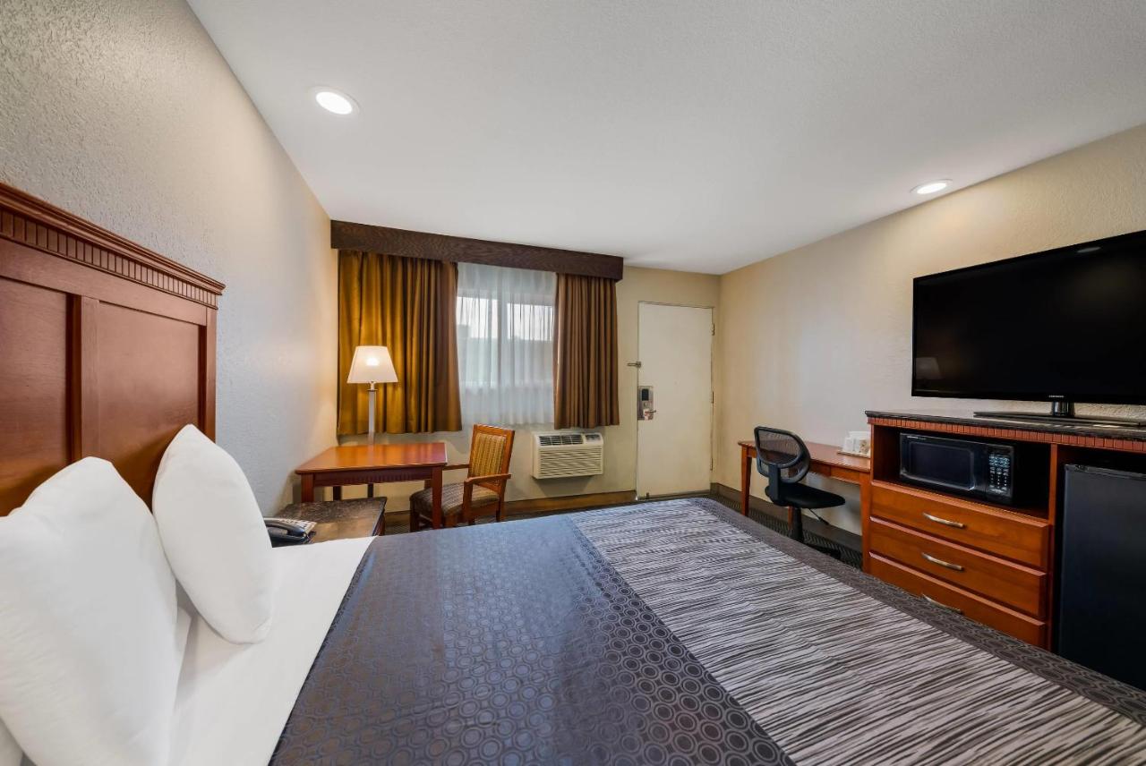 Rodeway Inn SFO — photo 22