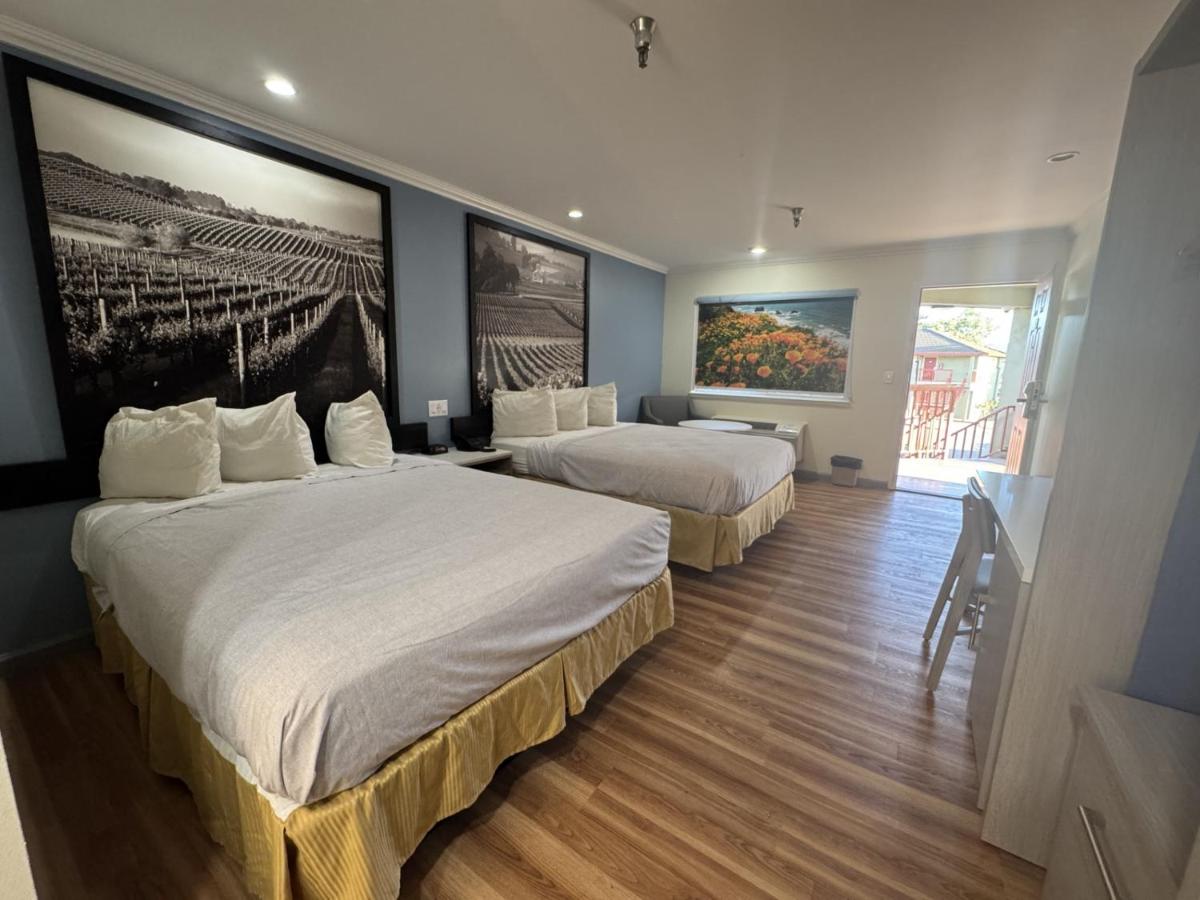 Monarch Inn — photo 8