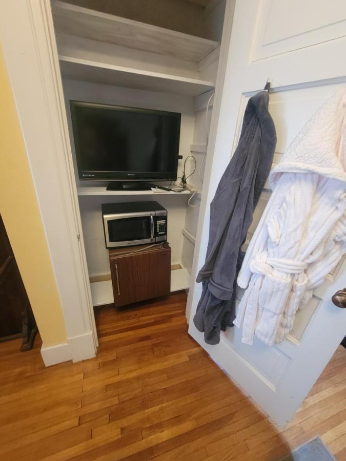 Hart Estate Bed and Breakfast — photo 11