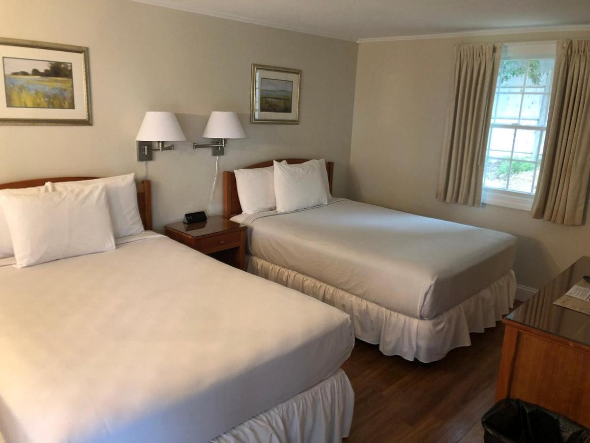 The Chatham Motel — photo 16