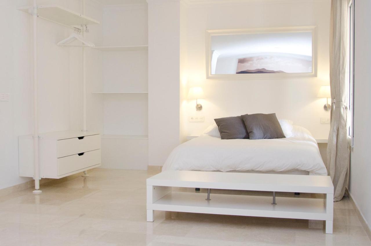 Apartment Mencey Lofts Rambla, Santa Cruz de Tenerife, Spain ...