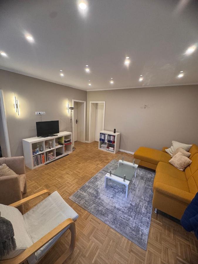 Geräumiges 2-Raum-Apartment mit Loggia