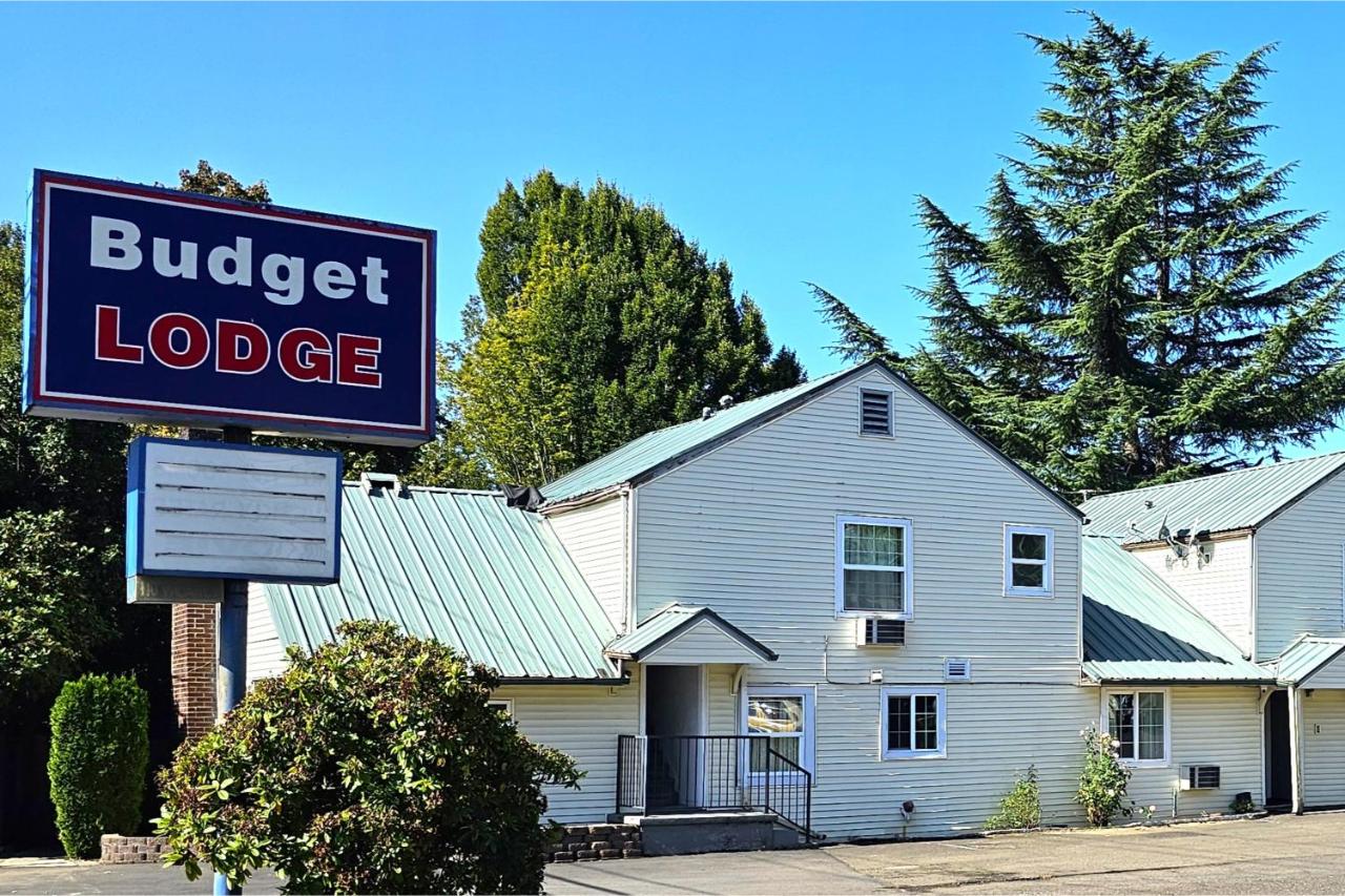 Budget Lodge by OYO Portland West — photo 5