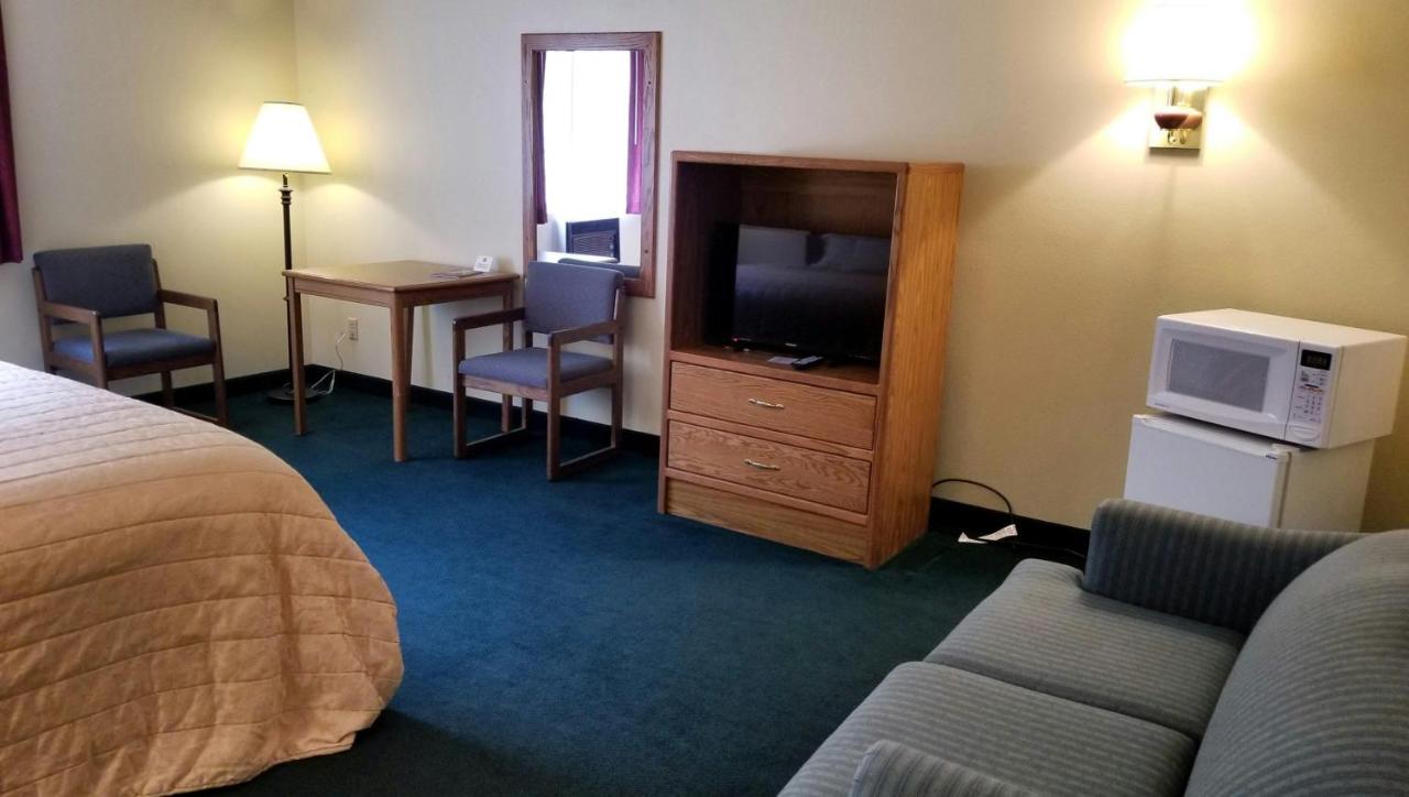 Keystone Boardwalk Inn and Suites — photo 23