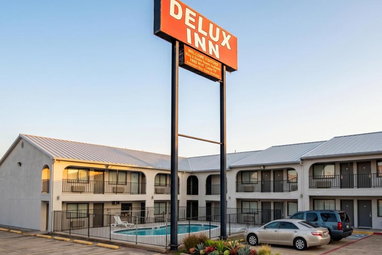 Delux Inn Mesquite — photo 12