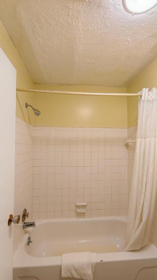 Liberty Inn — photo 18