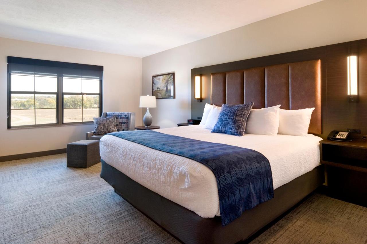 ClubHouse Hotel Sioux Falls — photo 6