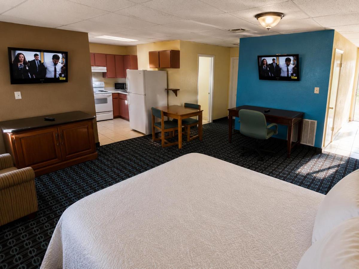 Extended Stay Snyder Motel — photo 5