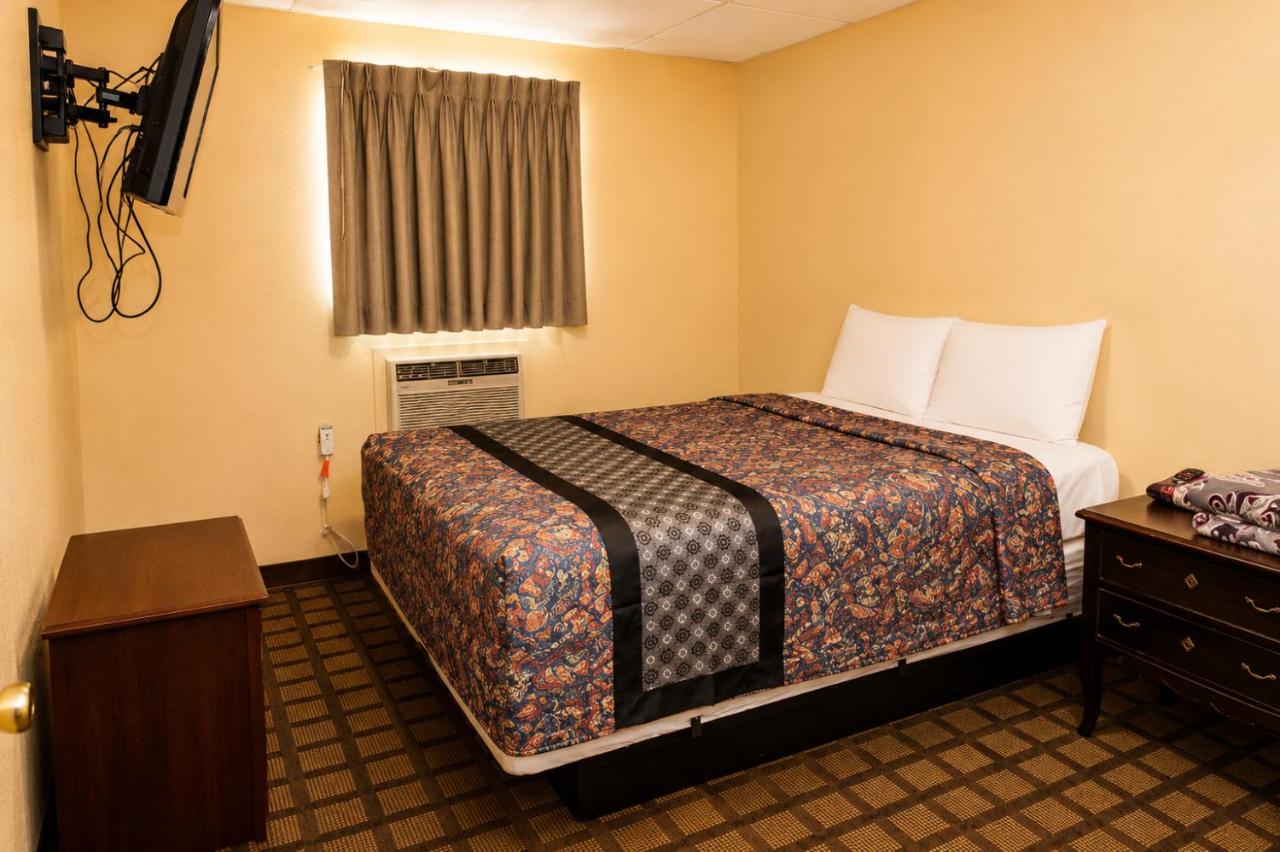 Extended Stay Snyder Motel — photo 16