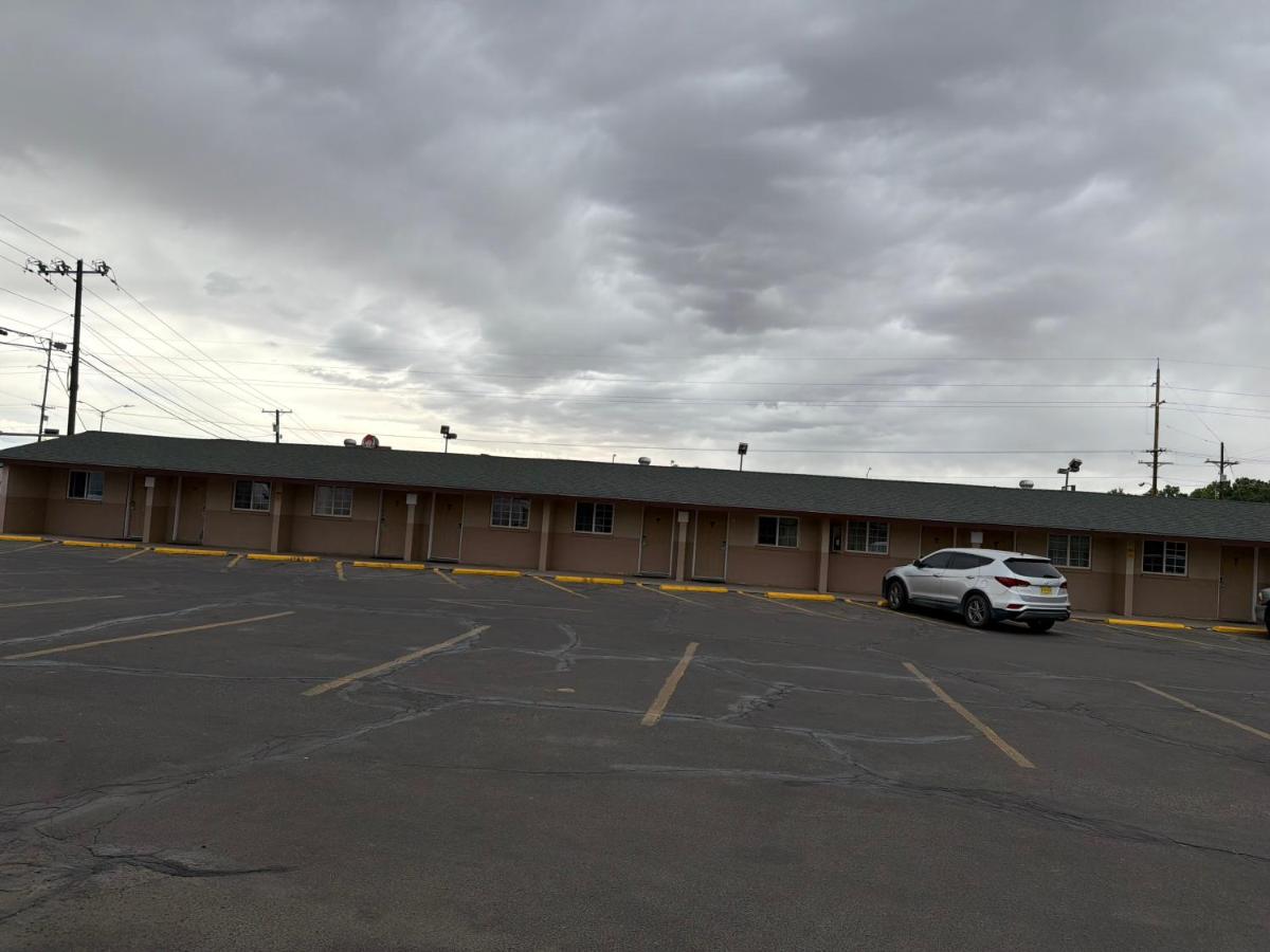 Encore Motel — photo 11