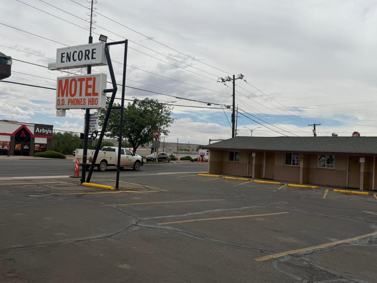 Encore Motel — photo 12