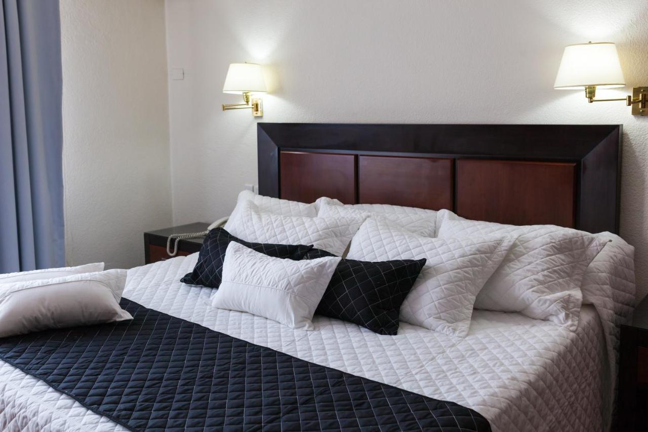 Hotel Cortez photo