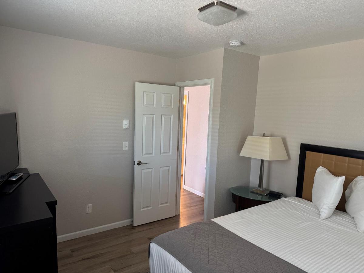 Wolverine Court Resort & Motel — photo 12