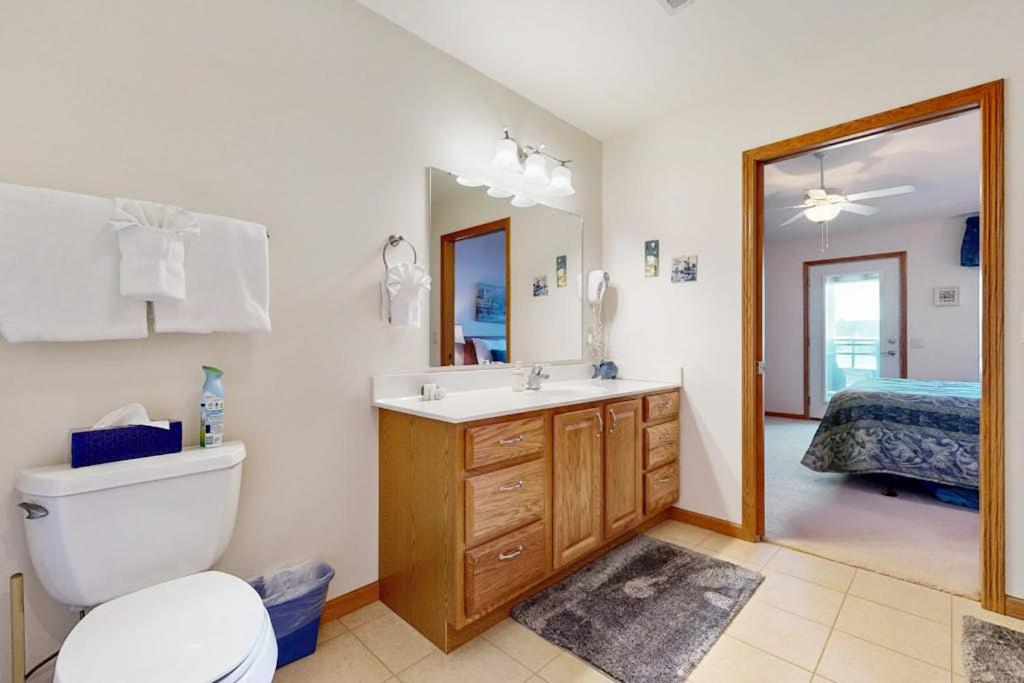 Lighthouse Cove Condominium Resort — photo 12