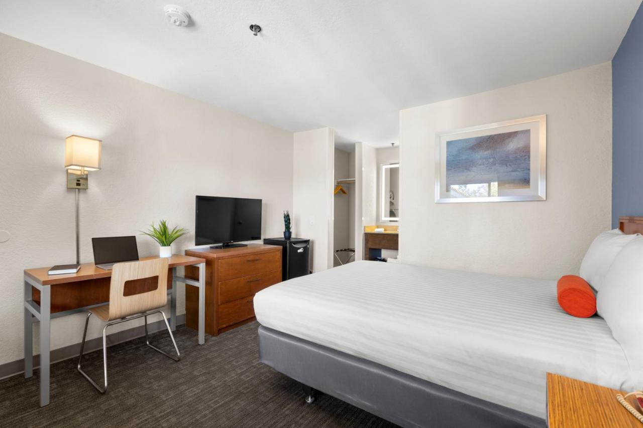 Good Nite Inn Camarillo — photo 19