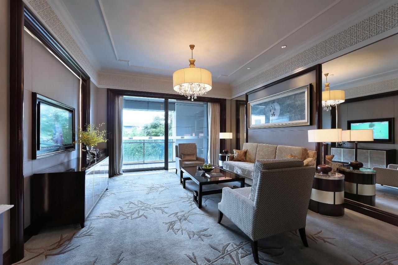 Shanghai Dongjiao State Guest Hotel photo